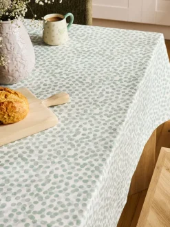 Afneembaar tafellaken met stippen