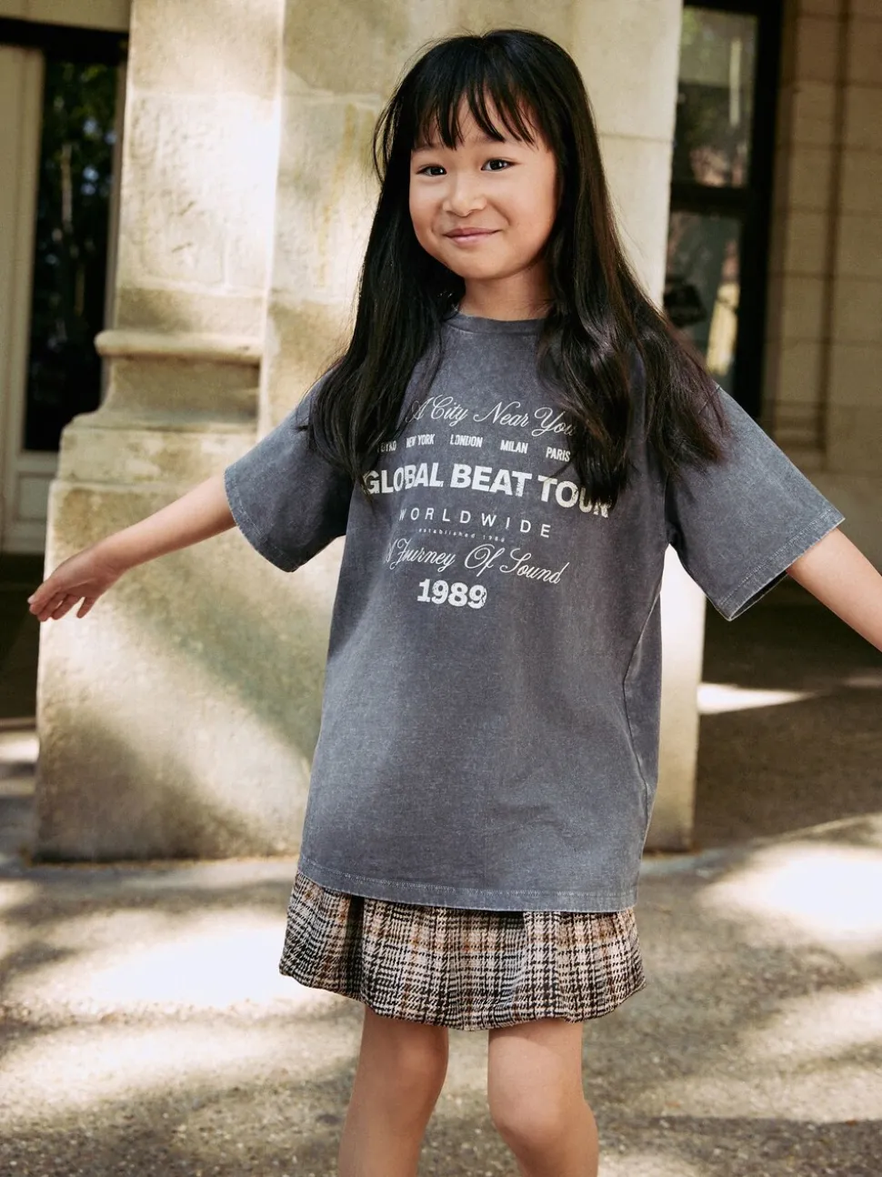 Antraciet - Set van oversized T-shirt en geruite rok (3-16jr)