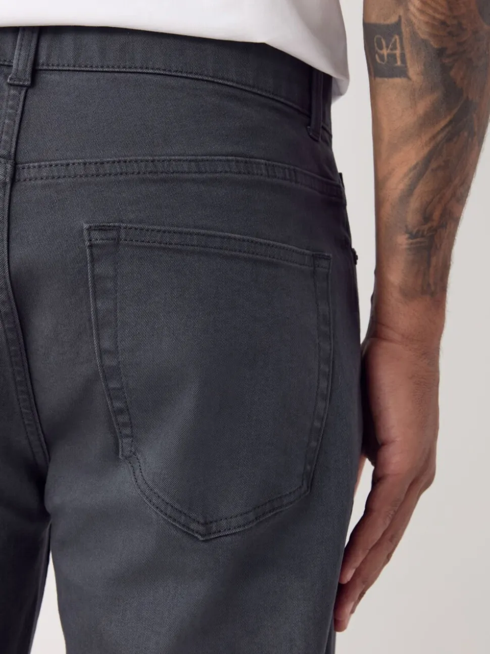 Antracietgrijs - Klassieke stretchjeans met standaard taps toelopende pasvorm