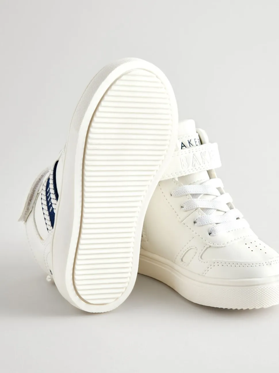 Baker by Ted Baker witte hoge jongenssneakers met geweven merkband