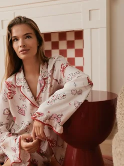 Bath & Body Works Be Mine Love Long Sleeve Shorts Set