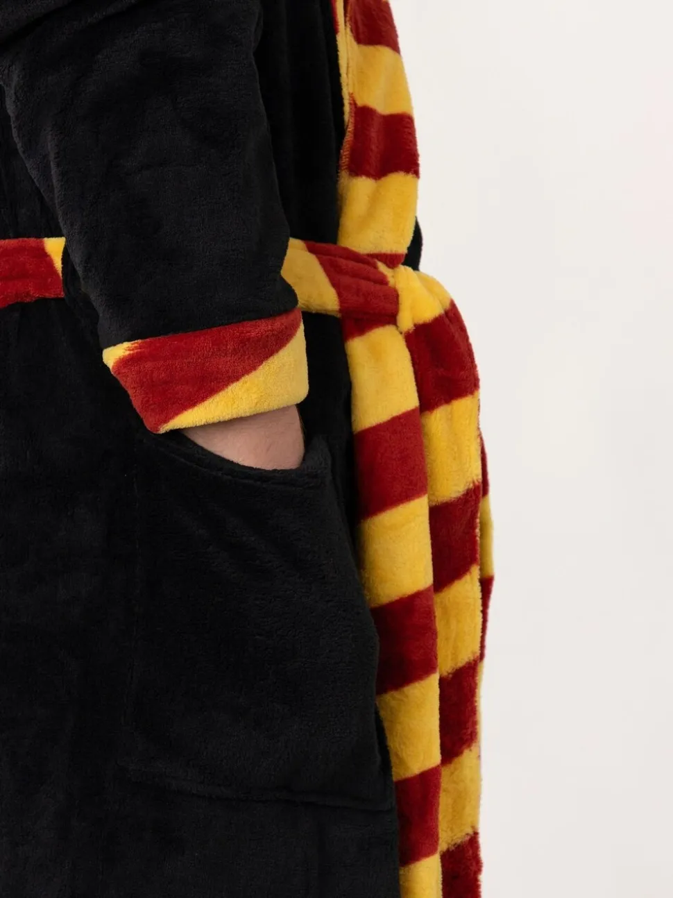 Black/Red Gryffindor - Vanilla Underground Harry Potter Hooded Bathrobe Dressing Gown