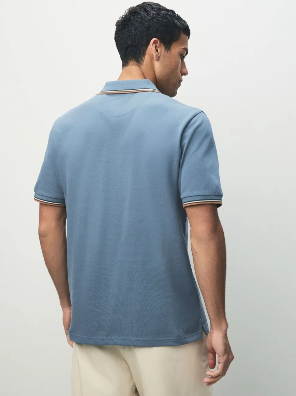 Blauw - Regular fit poloshirt met korte mouwen en contrasterende randen