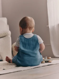 Blauw met beren - Woven Dungarees and Bodysuit Baby Set (0mths-2yrs)