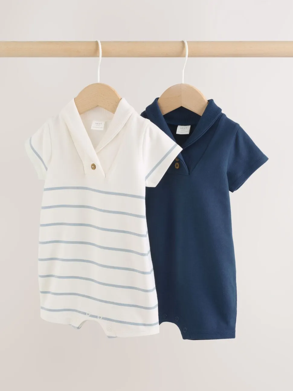 Blauw met wit gestreept - Verpakking van 2 jersey babyrompertjes