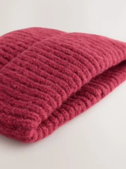 Bordeauxrood - Fluffy beanie-muts (1-16jr)
