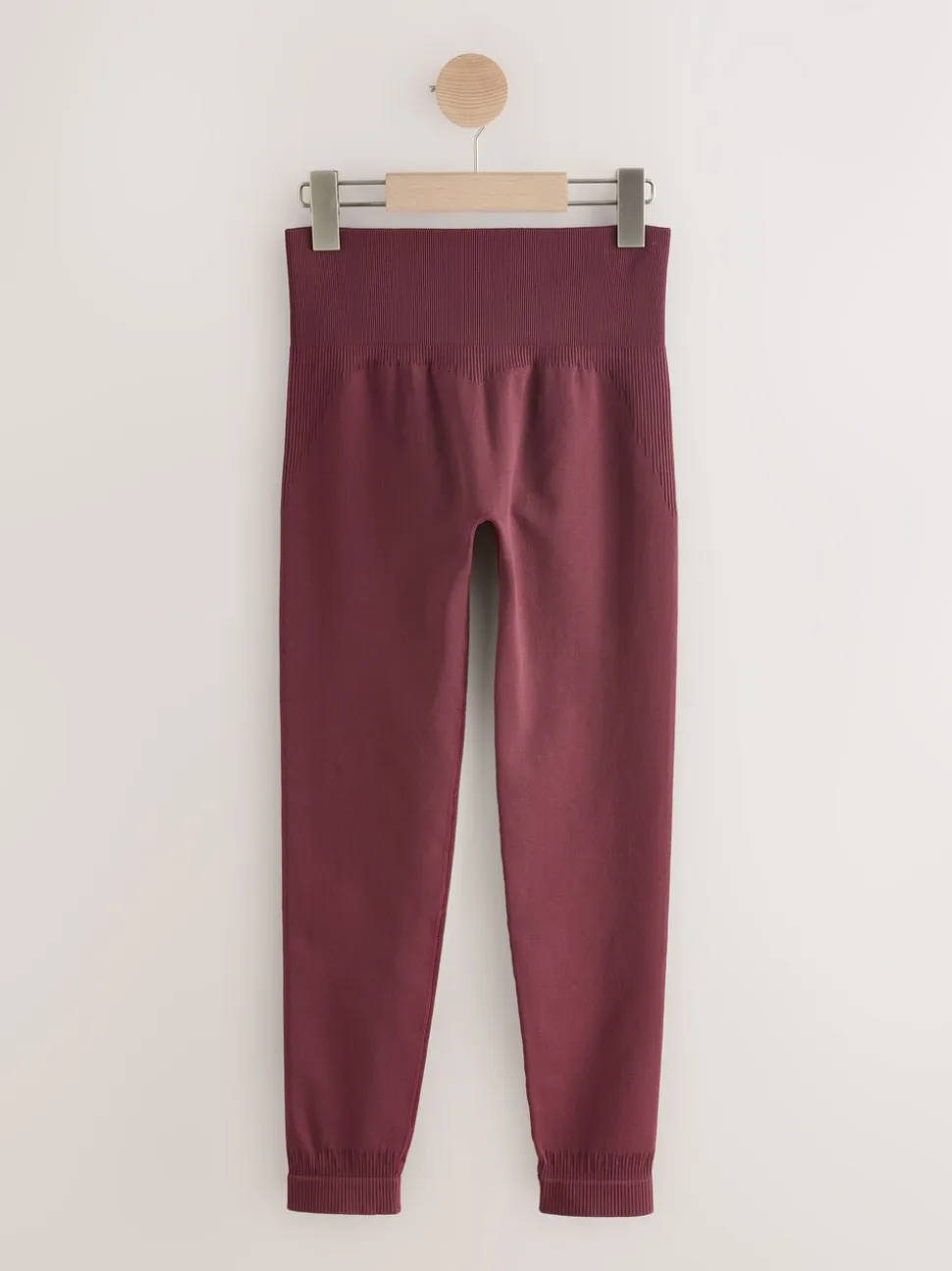 Bordeauxrood - self. Naadloze bum scrunch leggings