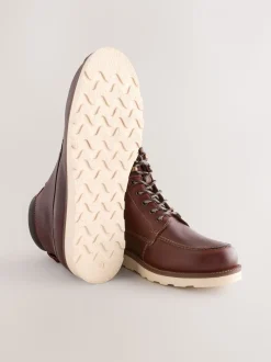 Bordeauxrood - Tall Apron Wedge Boots