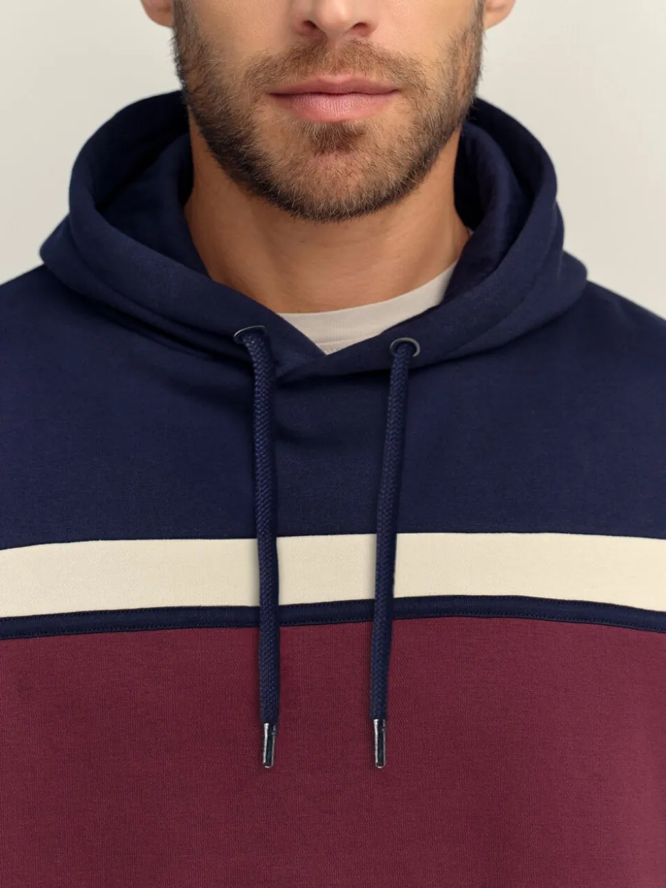 Bordeauxrood/Marineblauw/Ecru Wit - Pullover-hoody - Sweatshirt met colourblocking