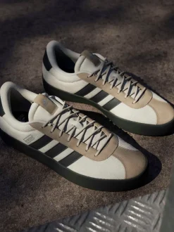 Bruin - adidas VL Court sneakers