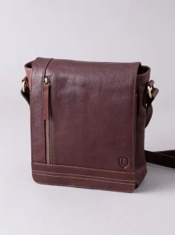 Bruin - Lakeland Leather Keswick messenger bag, medium