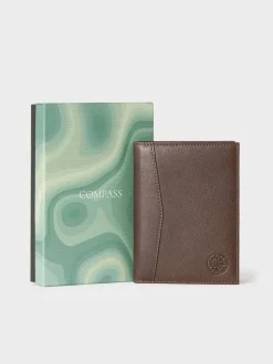 Bruin - Osprey London - The Compass leren paspoorthouder