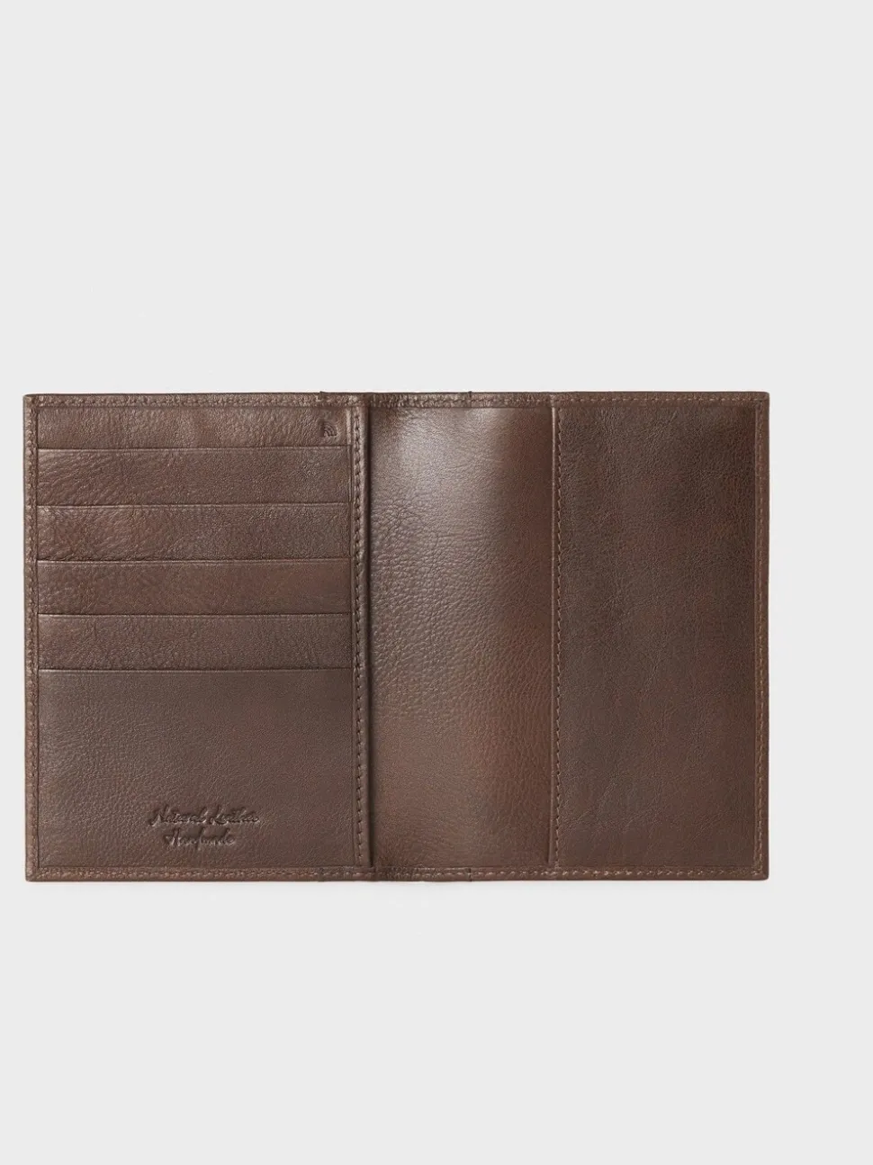 Bruin - Osprey London - The Compass leren paspoorthouder