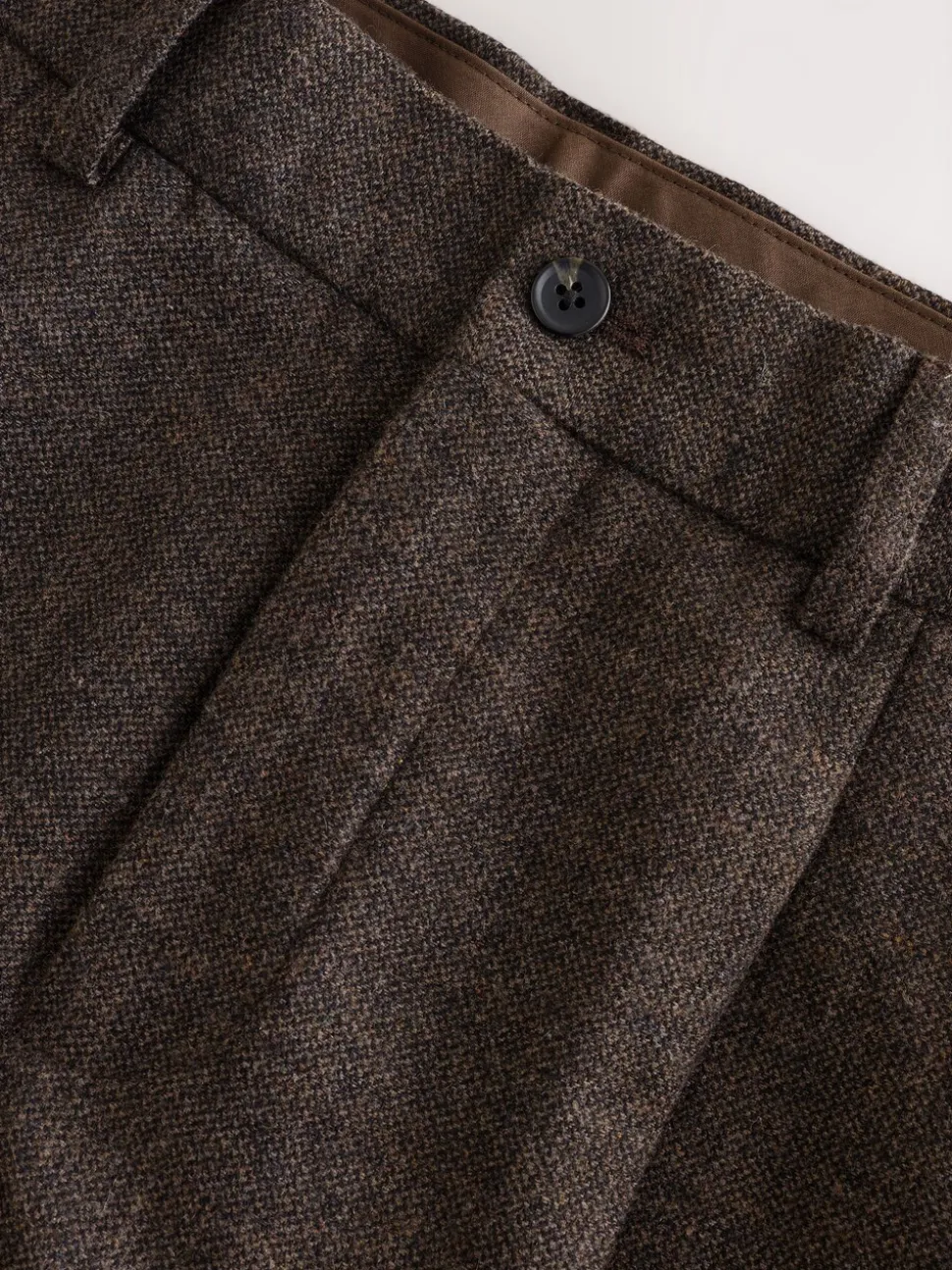 Bruin - Regular Tapered Fit Smart Textured Trousers With Wool