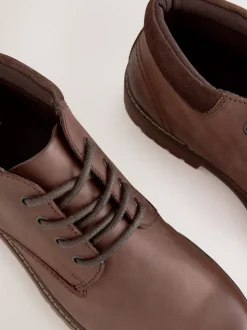 Bruin - Rugged Leather Ankle Boots