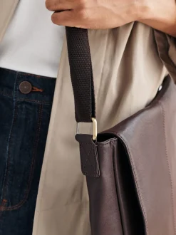 Bruin - Signature leren messenger-tas