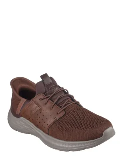 Bruin - Skechers Garner Newick instapsneakers