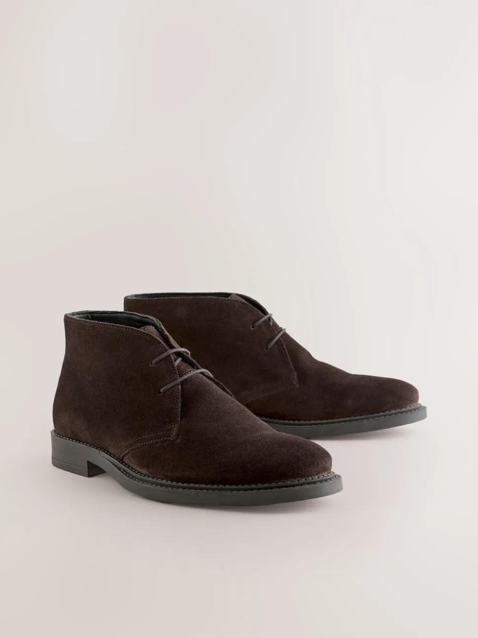 Bruin - Smart Suede Chukka Boots