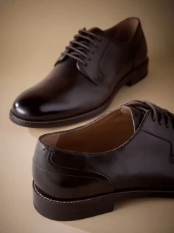 Bruin - Standaard pasvorm - Signature - Derby-schoenen met leren zool