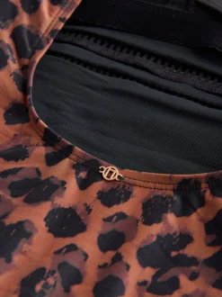 Bruin met dierenprint - Hoogsluitend ondersteunend badpak met buikcorrigerend effect