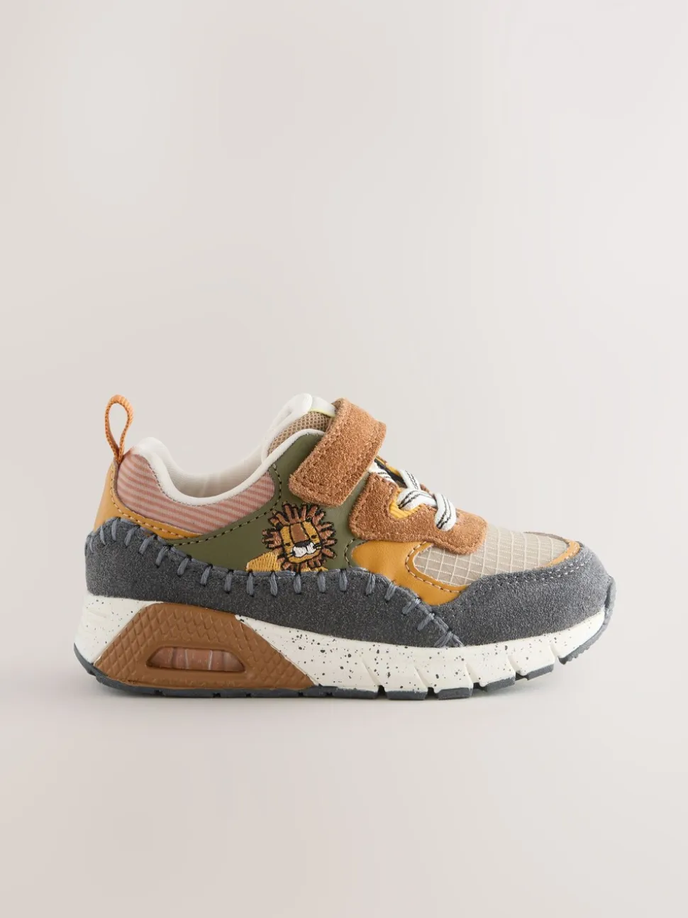 Bruin met leeuw - Elastische sportschoenen