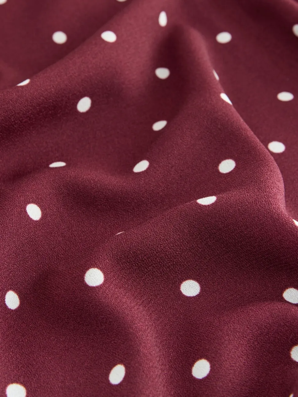 Burgundy Red Polka Dot - Blouse met V-hals en lange mouwen