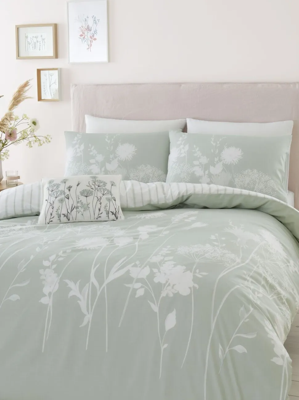 Catherine Lansfield - Meadowsweet omkeerbare dekbedovertrekset met bloemenprint