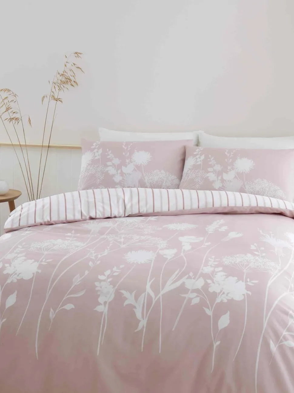 Catherine Lansfield - Meadowsweet omkeerbare dekbedovertrekset met bloemenprint