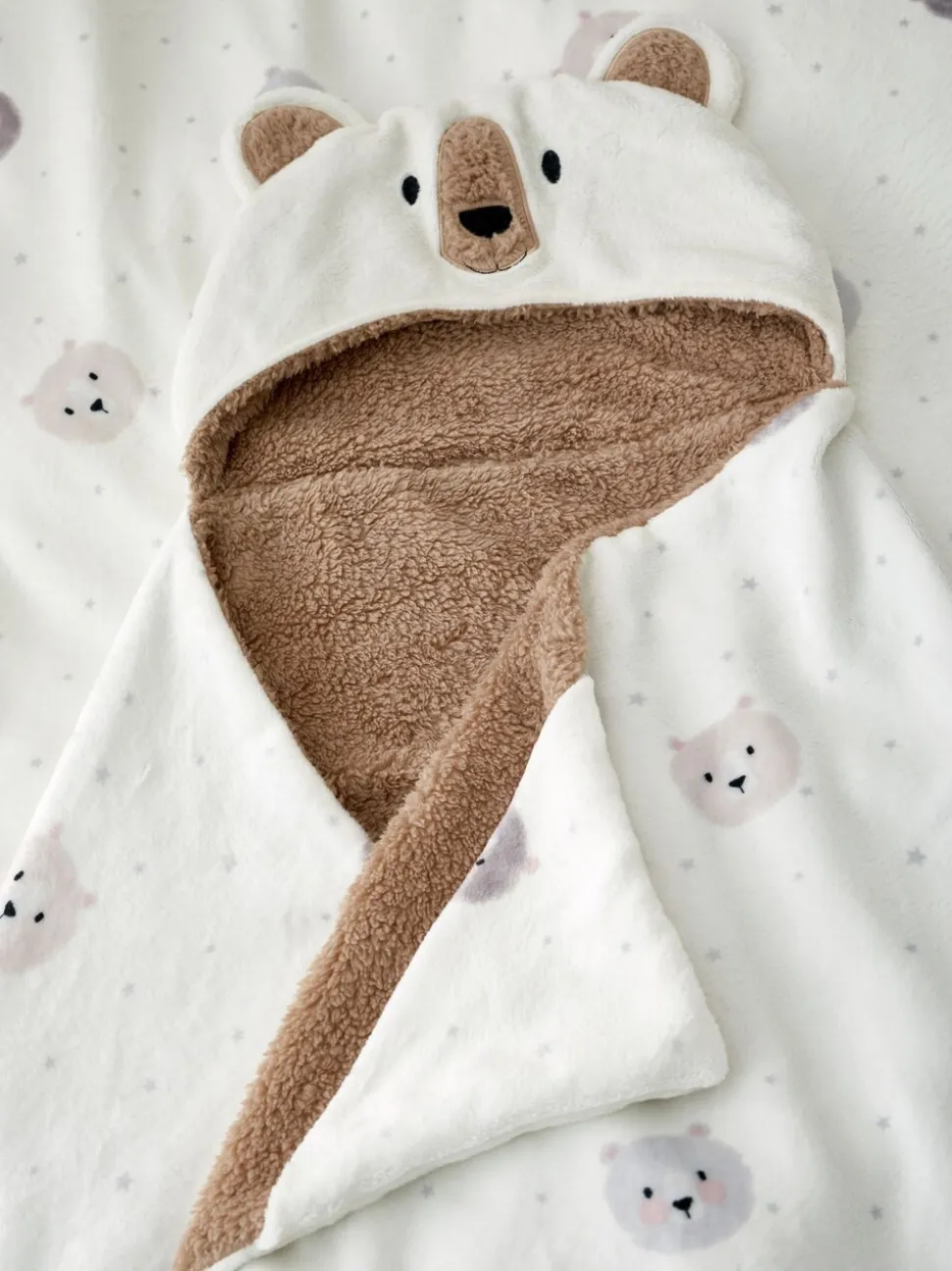Catherine Lansfield Cosy Bear So Soft Fleece Hooded Blanket