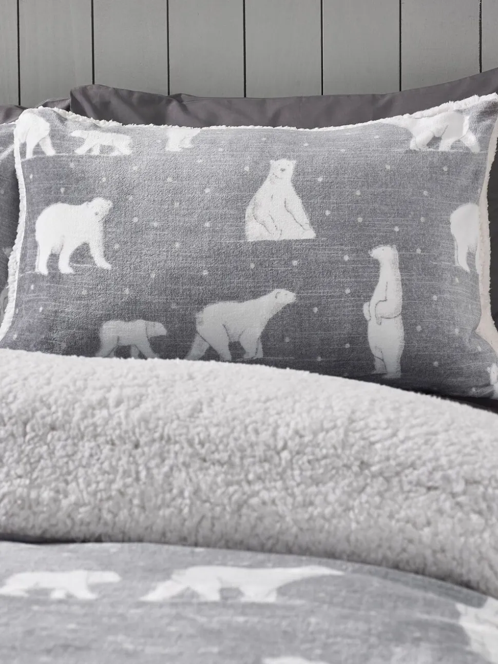 Catherine Lansfield Cosy Polar Bear Soft Sherpa Duvet Cover Set