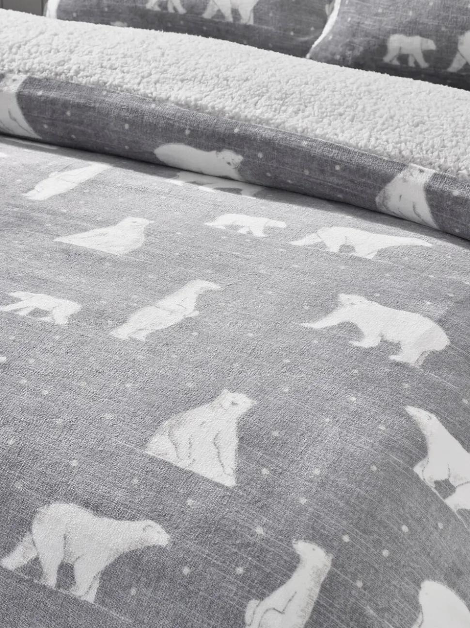 Catherine Lansfield Cosy Polar Bear Soft Sherpa Duvet Cover Set