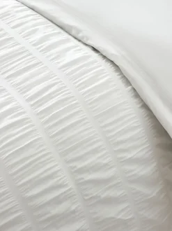 Catherine Lansfield Seersucker Frill Duvet Cover Set