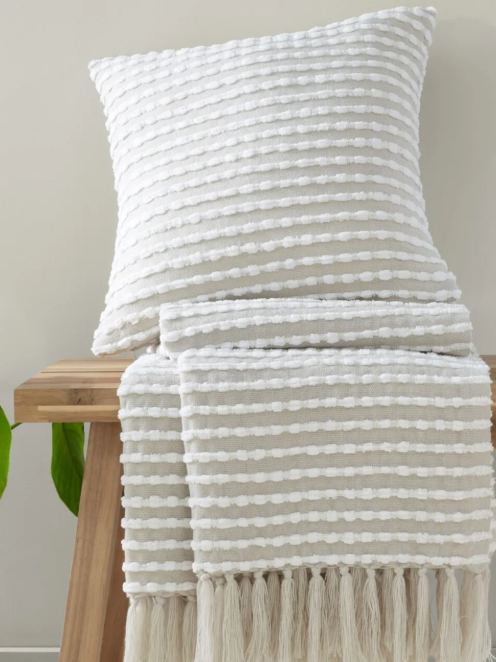 Catherine Lansfield Stab Stitch Throw