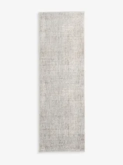 Chic Textured Runner