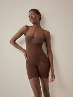 Chocolade nude - Wear Your Own Bra - Body met sterke buikcorrectie