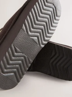 Chocoladebruin - Baker by Ted Baker waterafstotende suède muilklomp-pantoffels voor meisjes