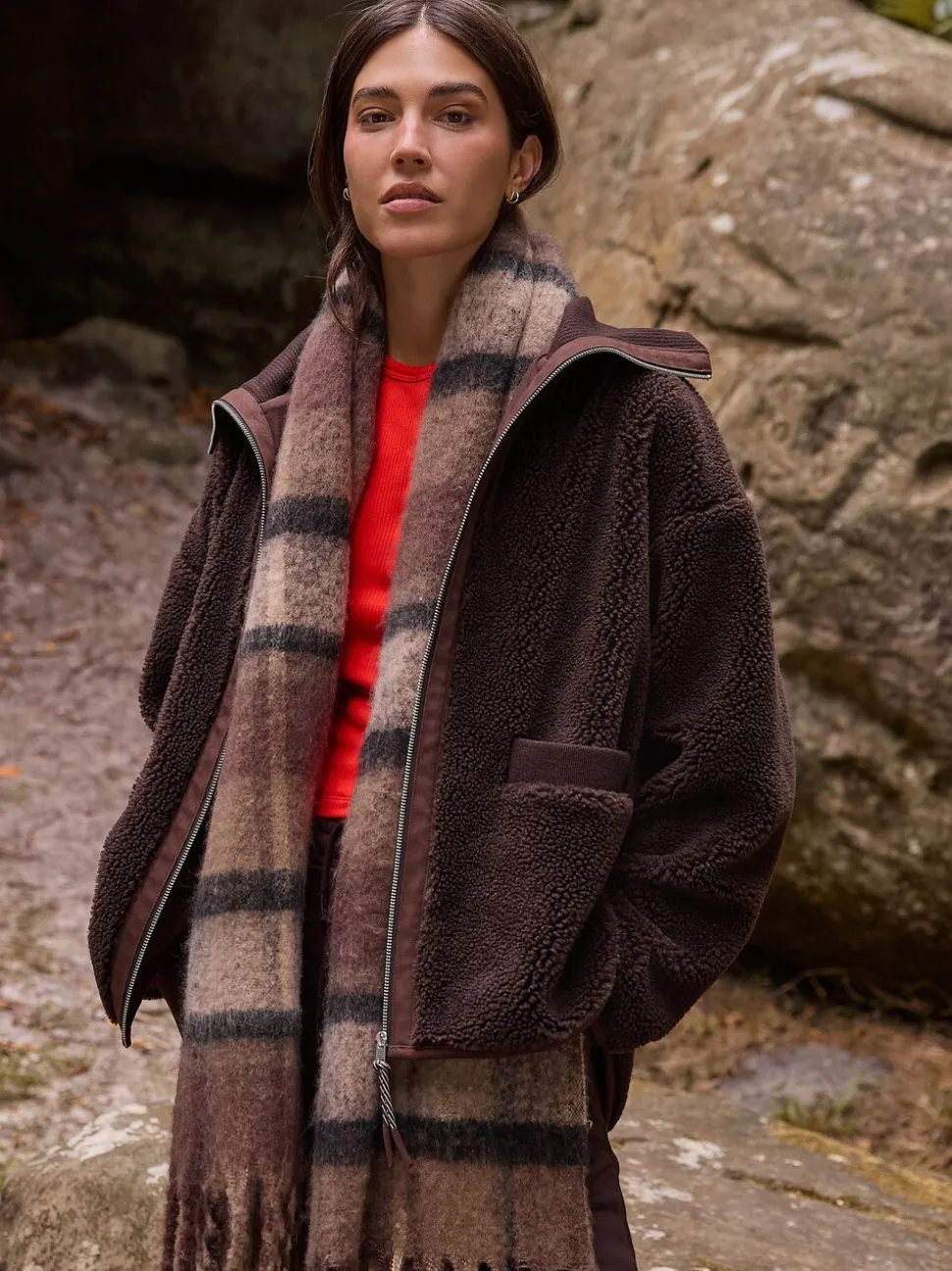 Chocoladebruin - Borg Zip Through Fleece With Rib Collar