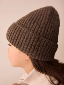 Chocoladebruin - Fluffy beanie-muts (1-16jr)