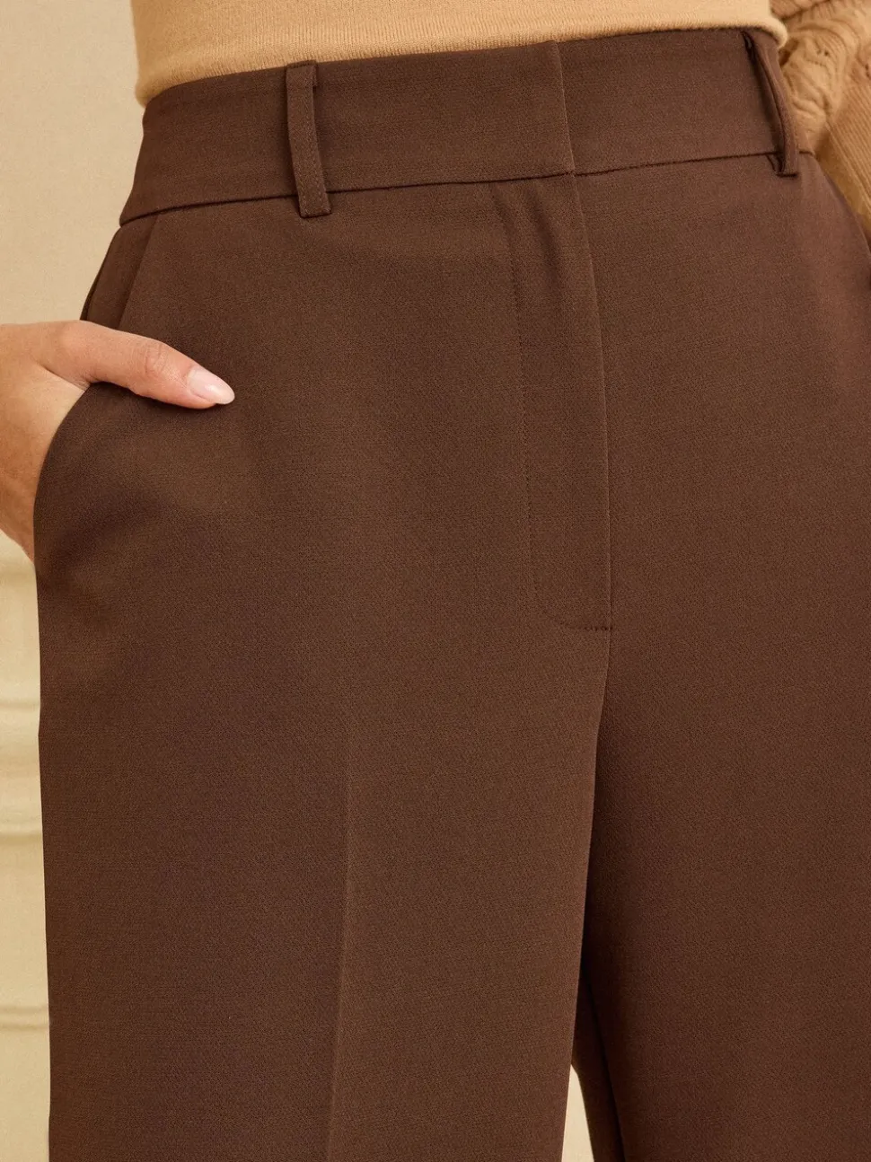 Chocoladebruin - Love & Roses broek met wijde pijpen