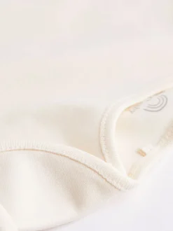 Crème - 5 Must-have rompertjes met korte mouwen