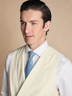 Crème - Charles Tyrwhitt Morning V2 kostuum met verstelbare pasvorm: herenvest
