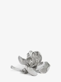 Decoratief bloemenornament