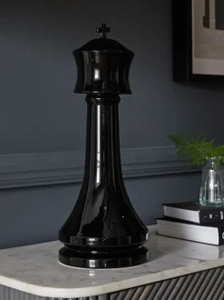 Decoratief keramisch schaakstuk
