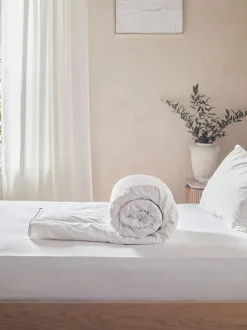 Dekbed met eendenveren en dons
