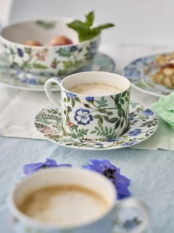 Designers Guild - Porcelaine De Chine - 4 theekopjes en -schotels