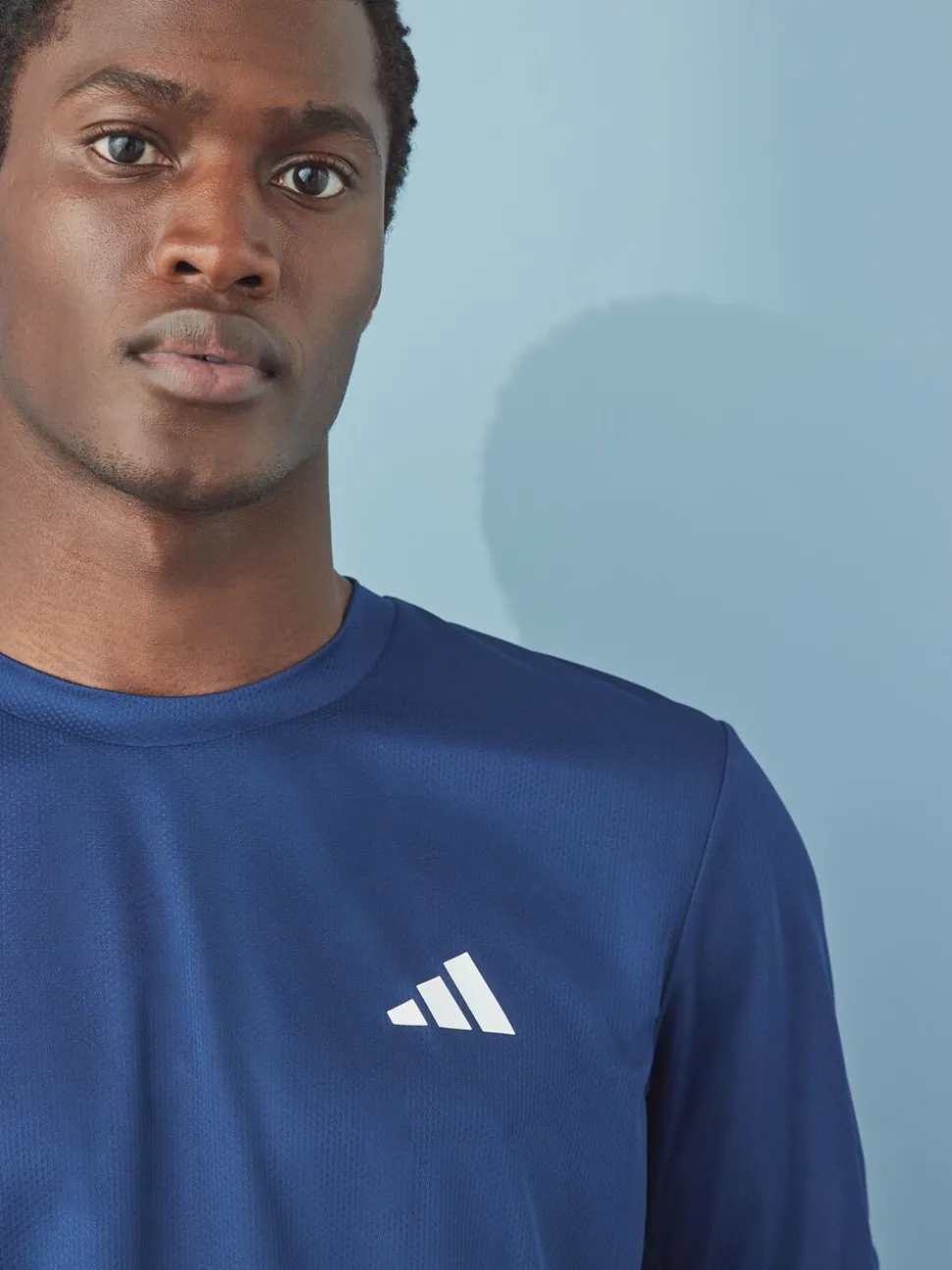 Donkerblauw - adidas Train Essentials trainingsshirt