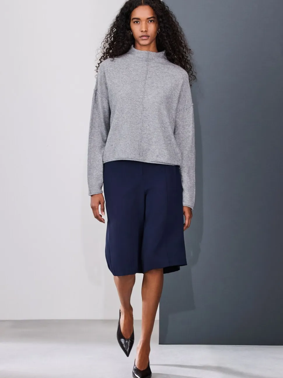 Donkerblauw - Modieuze lange shorts