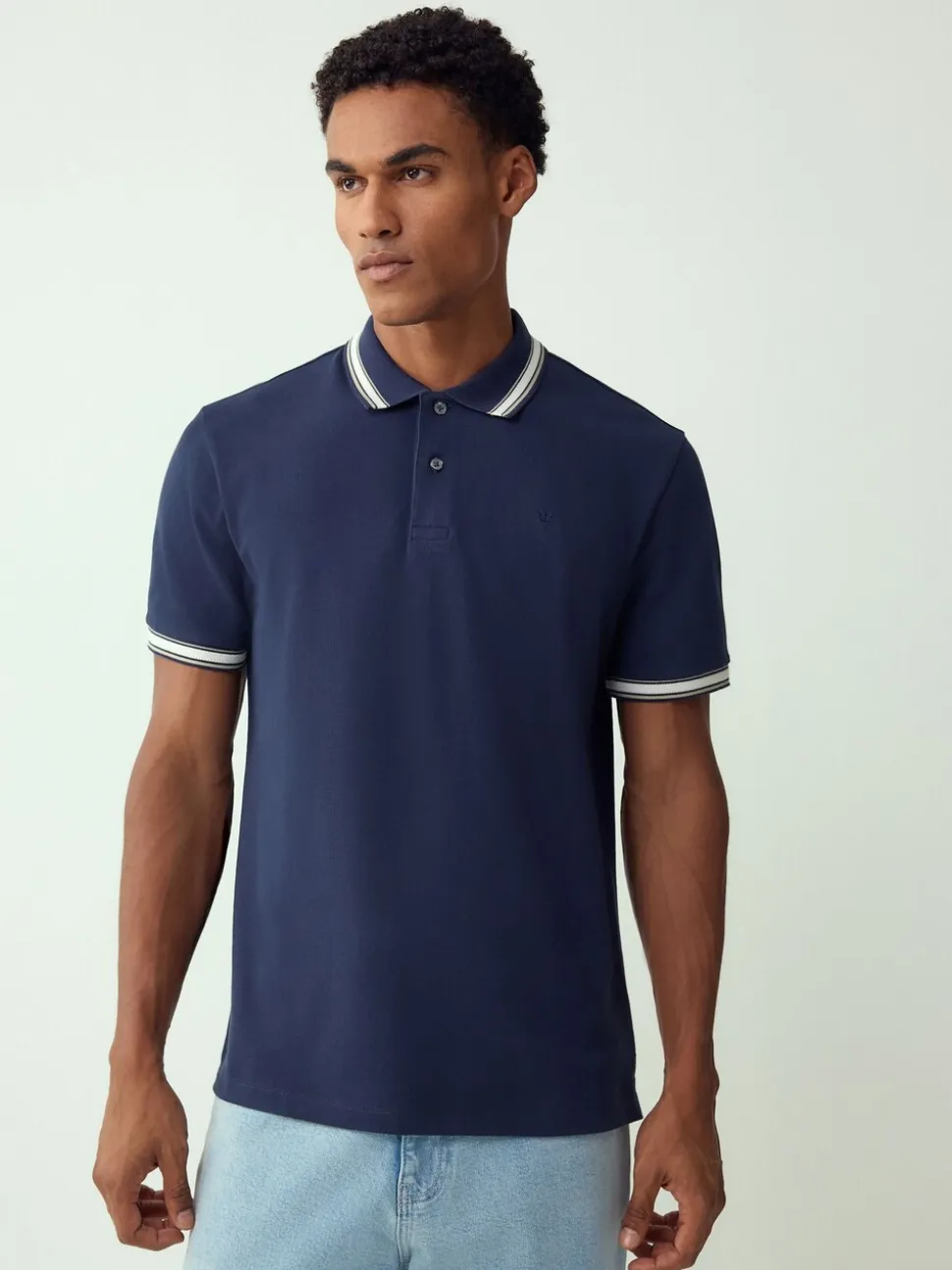 Donkerblauw - Regular fit poloshirt met korte mouwen en contrasterende randen