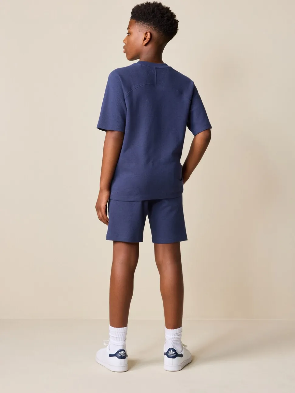 Donkerblauw - Set van T-shirt met textuur en korte mouwen en shorts (3 - 16 jr)