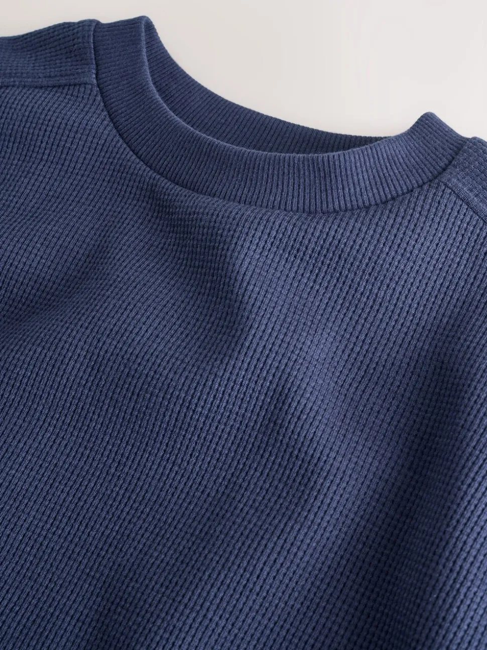Donkerblauw - Set van T-shirt met textuur en korte mouwen en shorts (3 - 16 jr)